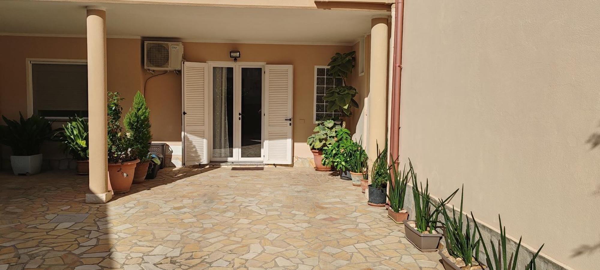 Apartamento Casa Gio Assemini Exterior foto