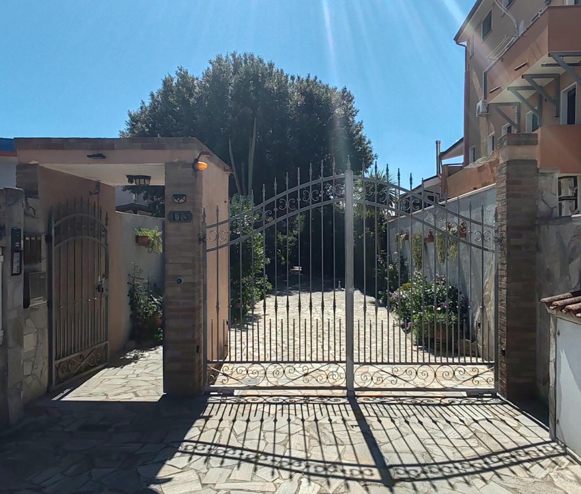 Apartamento Casa Gio Assemini Exterior foto